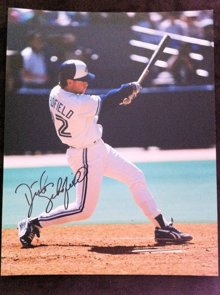 MLB DICK SCHOFIELD AUTOGRAPHED 8X10 PHOTO TORONTO BLUE JAYS, EARLY 1990'S